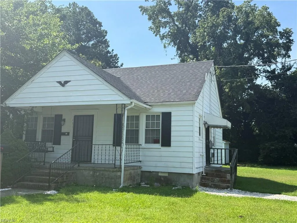 421 Kilby AVE, SUFFOLK VA 23434