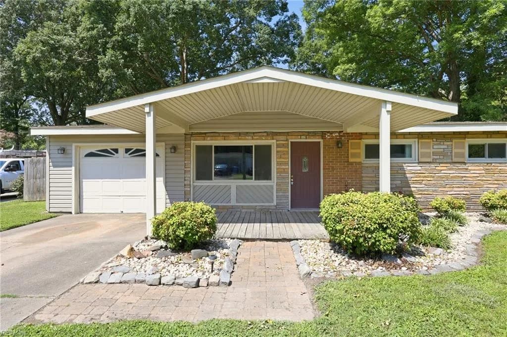 1210 Santeetlah AVE, CHESAPEAKE VA 23325 - Photo 4