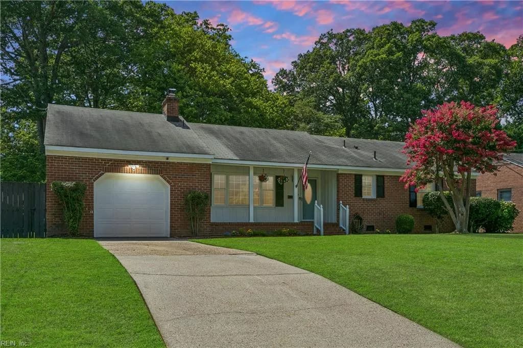 163 Princess Margaret DR, NEWPORTNEWS VA 23602 - Photo 2
