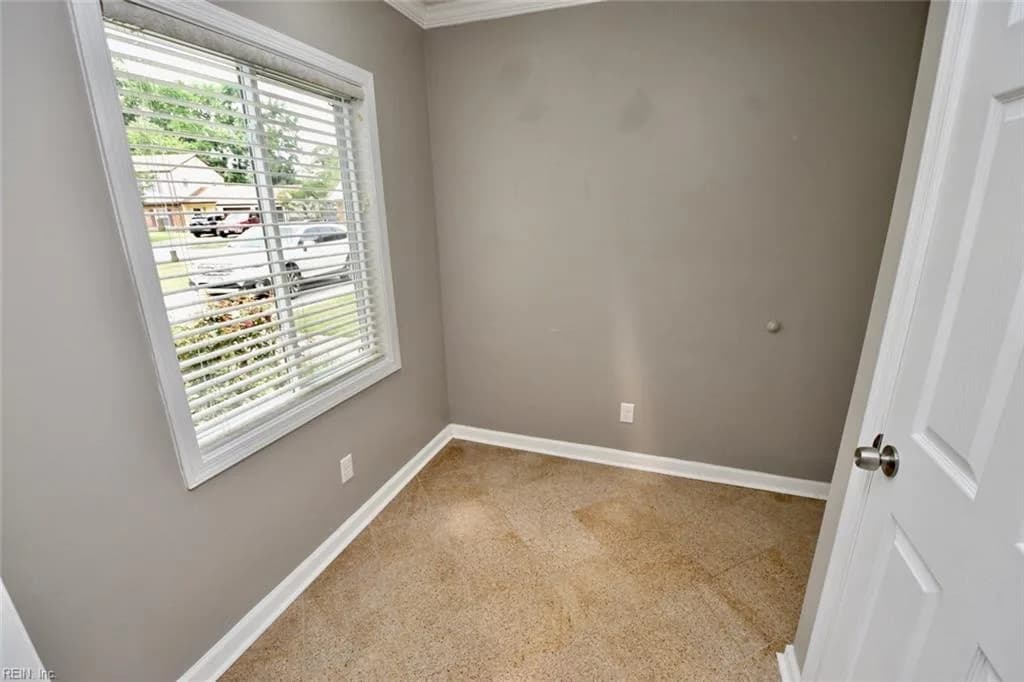 504 S Kings Point RD, VIRGINIA BEACH VA 23452 - Photo 5