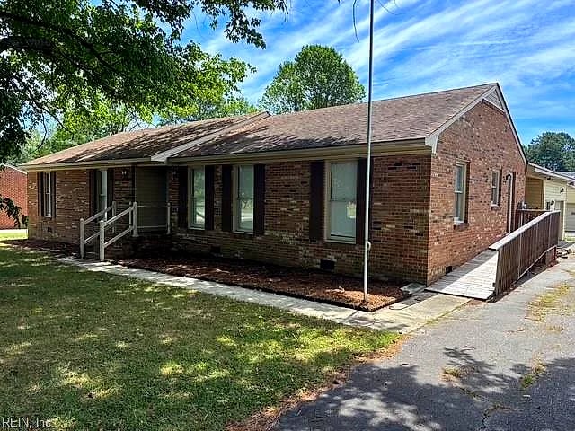 401 Fairview DR, Franklin — 3 bed Residential, 1,817 sqft