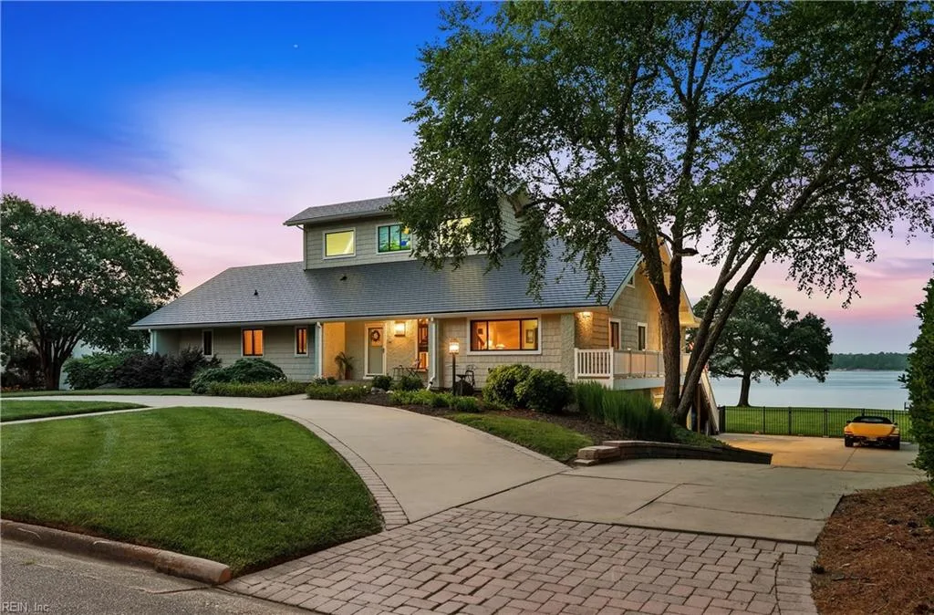 1632 Bay Point DR, VIRGINIA BEACH VA 23454