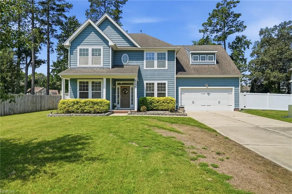 4704 Wood Stork DR, Chesapeake — 4 bed Residential, 2,631 sqft