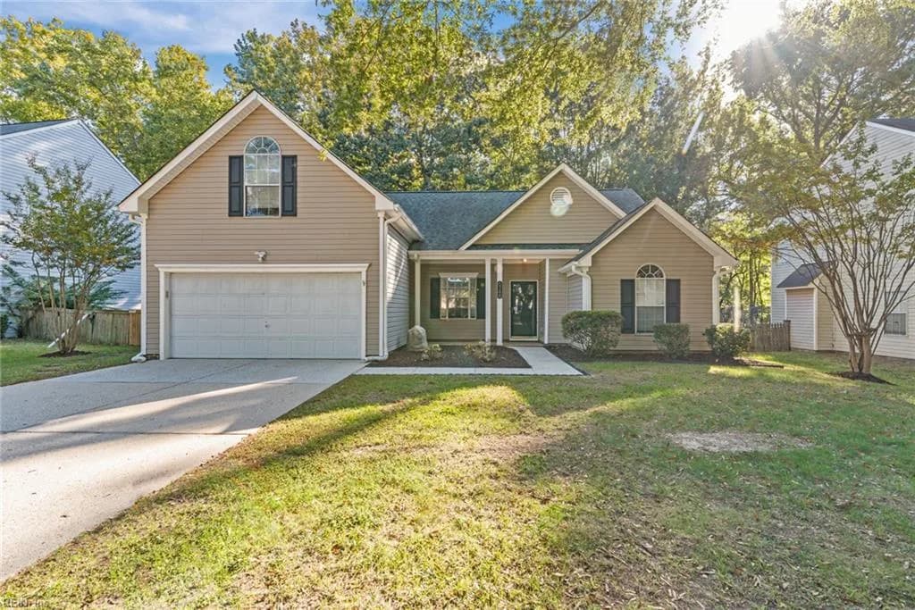 6748 Burbage Lake CIR, SUFFOLK VA 23434 - Photo 5