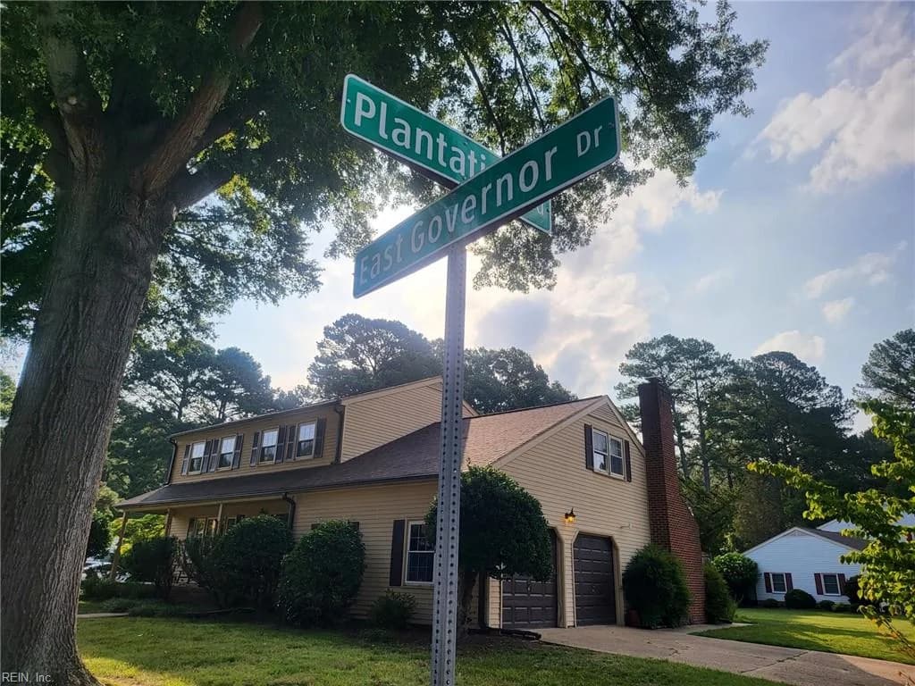 24 E Governor DR, NEWPORTNEWS VA 23602 - Photo 3