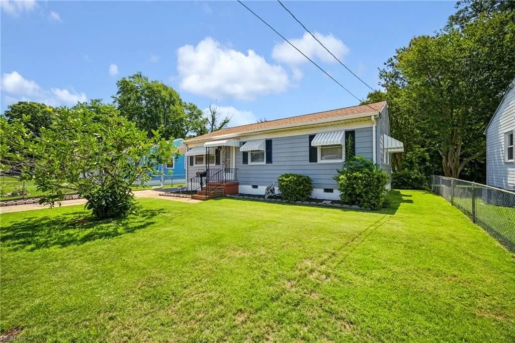 1106 74th ST, NEWPORTNEWS VA 23605 - Photo 3