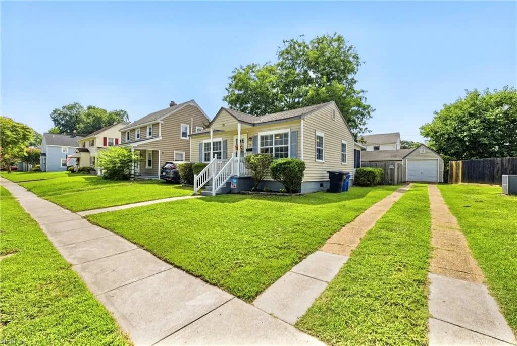 73 Gillis RD, PORTSMOUTH VA 23702 - Photo 3