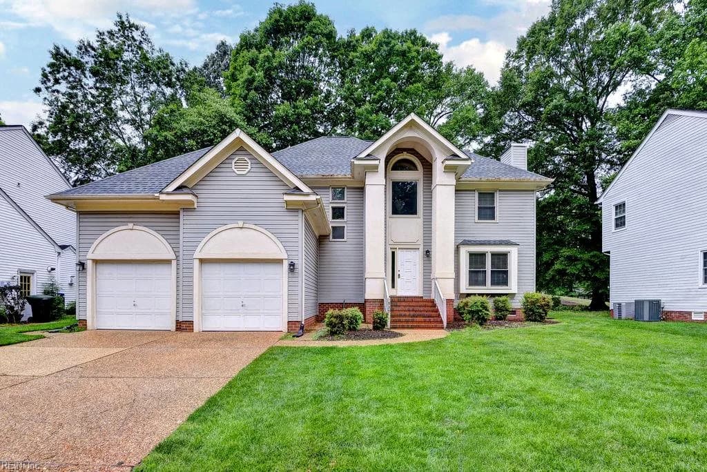 939 Edgewater DR, NEWPORT NEWS VA 23602 - Photo 3