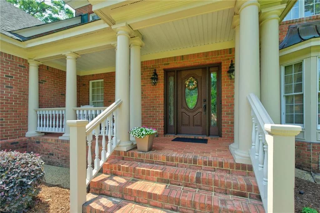 20139 W Magnolia CT, SMITHFIELD VA 23430 - Photo 4