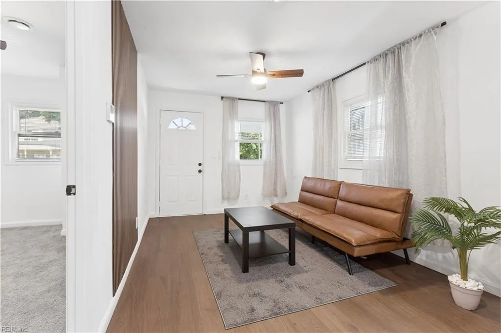 715 17th ST, NEWPORTNEWS VA 23607 - Photo 5