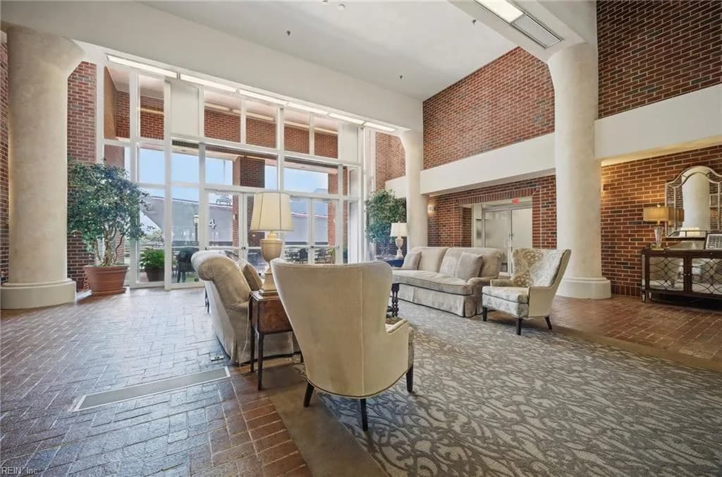 215 Brooke AVE #311, NORFOLK VA 23510 - Photo 5