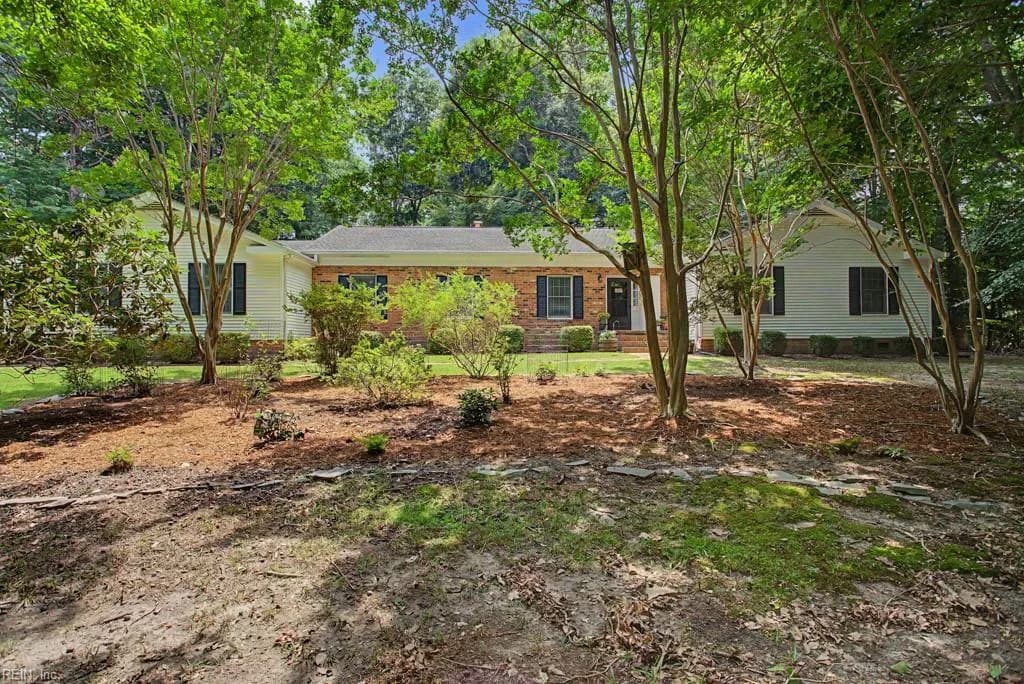 101 Greenwood DR, WILLIAMSBURG VA 23185 - Photo 3