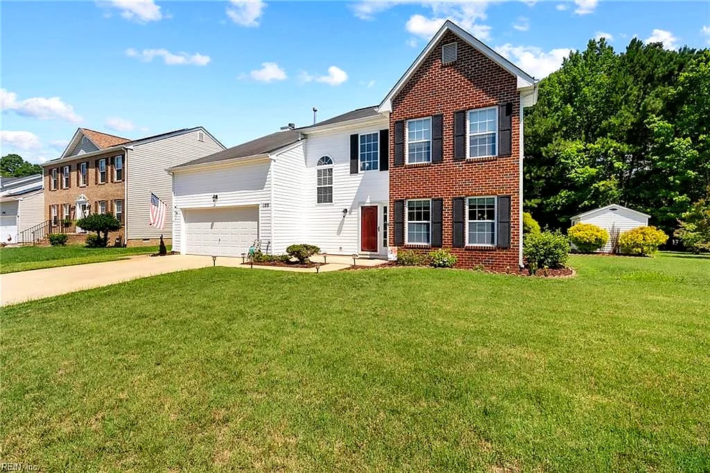 100 Pinyon PNES, Yorktown — 4 bed Residential, 2,691 sqft