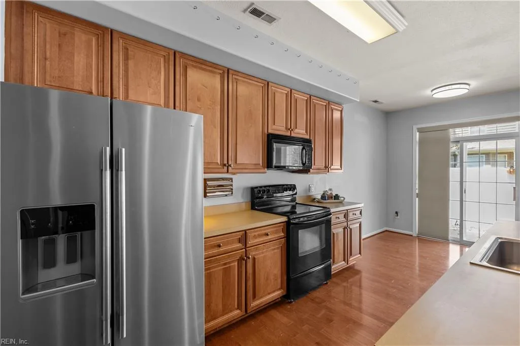 4508 Plumstead DR, VIRGINIABEACH VA 23462 - Photo 5
