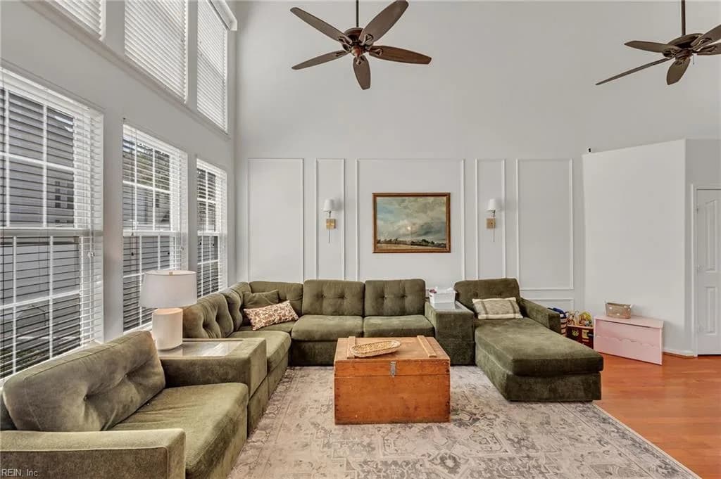 732 Fallcreek RN, CHESAPEAKE VA 23322 - Photo 3