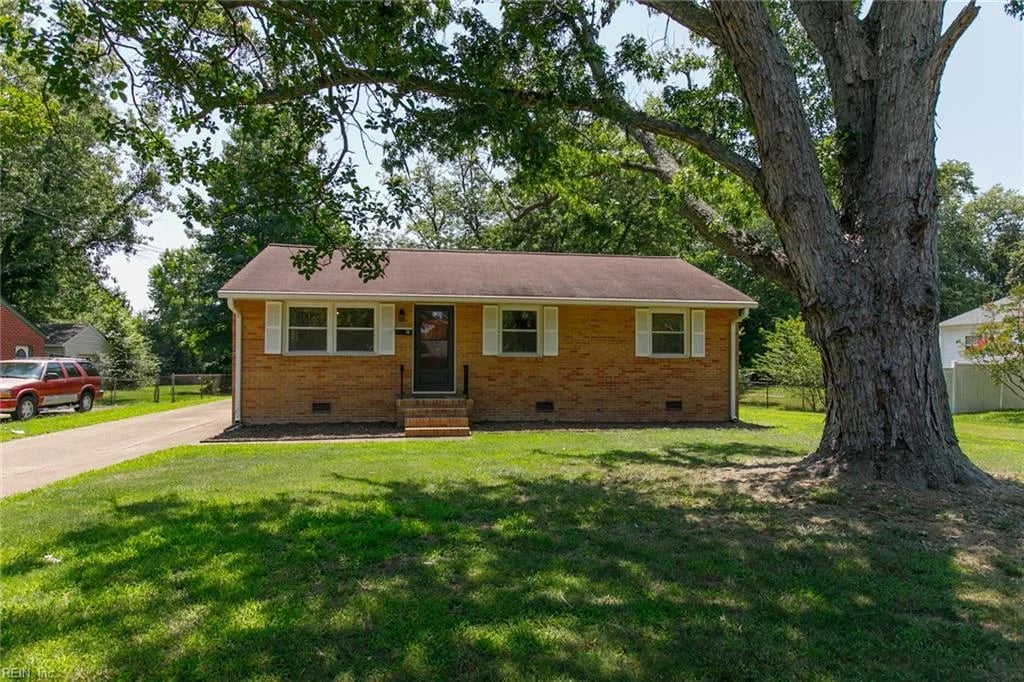 36 Woodbury Forrest DR, Hampton — 3 bed Residential, 1,347 sqft