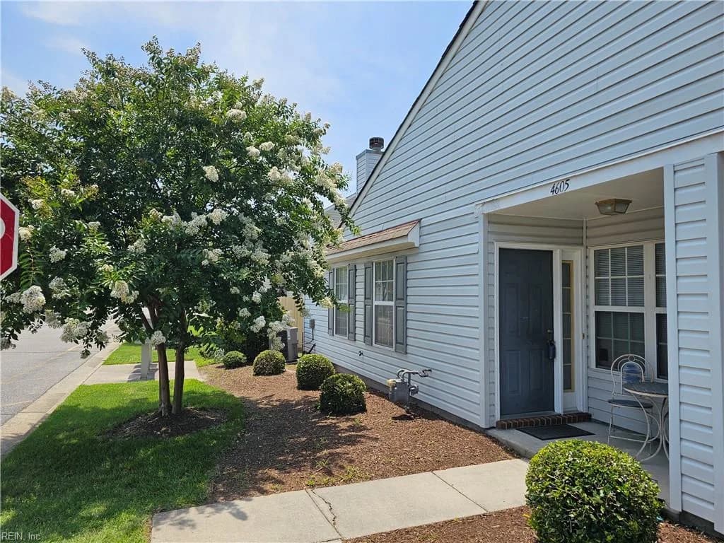 4605 Woodmark TRL, CHESAPEAKE VA 23321 - Main photo