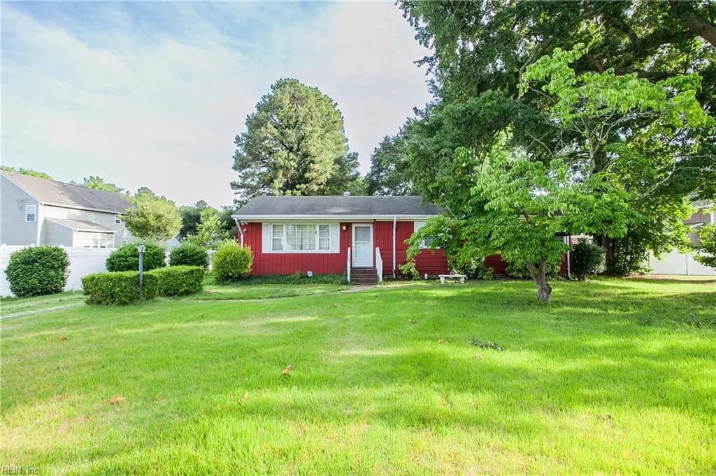4633 Indiana AVE, CHESAPEAKE VA 23321 - Photo 3