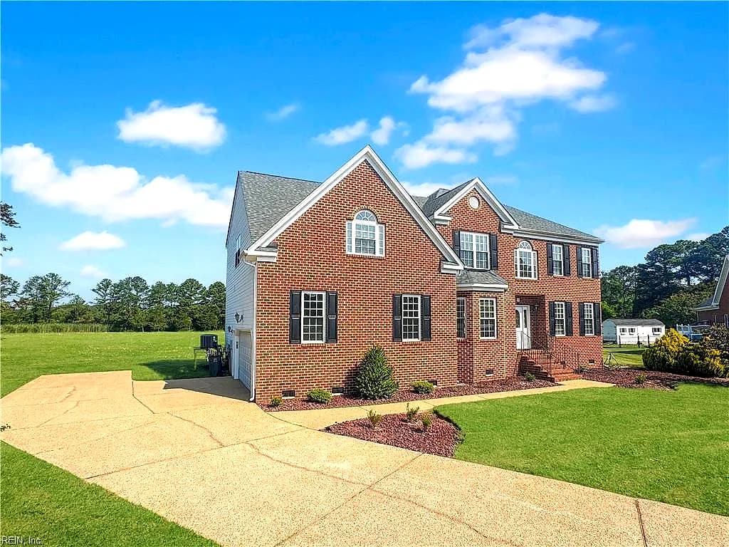 11 Pheasant DR, POQUOSON VA 23662 - Photo 3