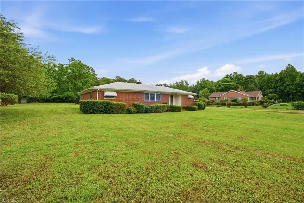 5053 Old Stage HWY, SMITHFIELD VA 23430 - Photo 3