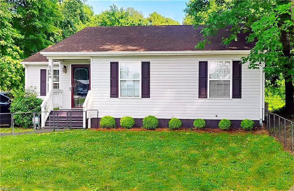 5860 Godwin BLVD, SUFFOLK VA 23432 - Main photo