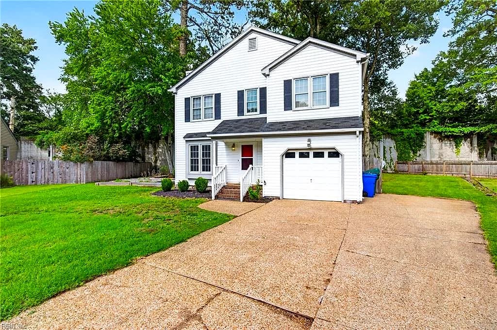 204 Nadine PL, NEWPORT NEWS VA 23601 - Photo 3