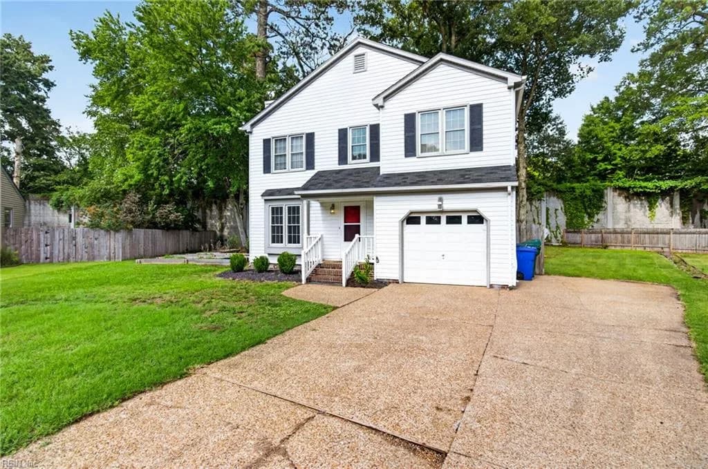 204 Nadine PL, NEWPORTNEWS VA 23601 - Photo 3
