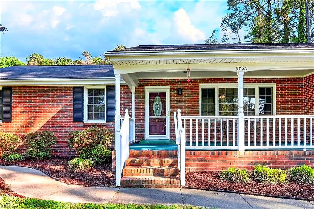 5025 Greenbrook DR, Portsmouth — 4 bed Residential, 2,020 sqft