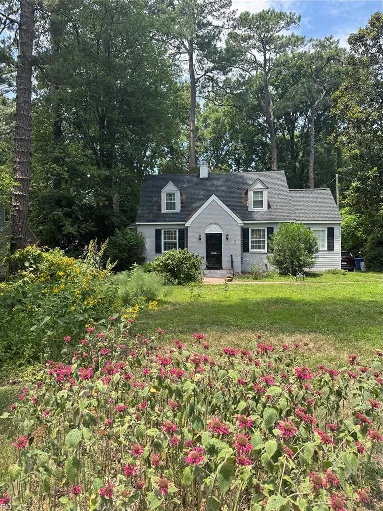 264 James River Drive DR, NEWPORTNEWS VA 23601 - Main photo