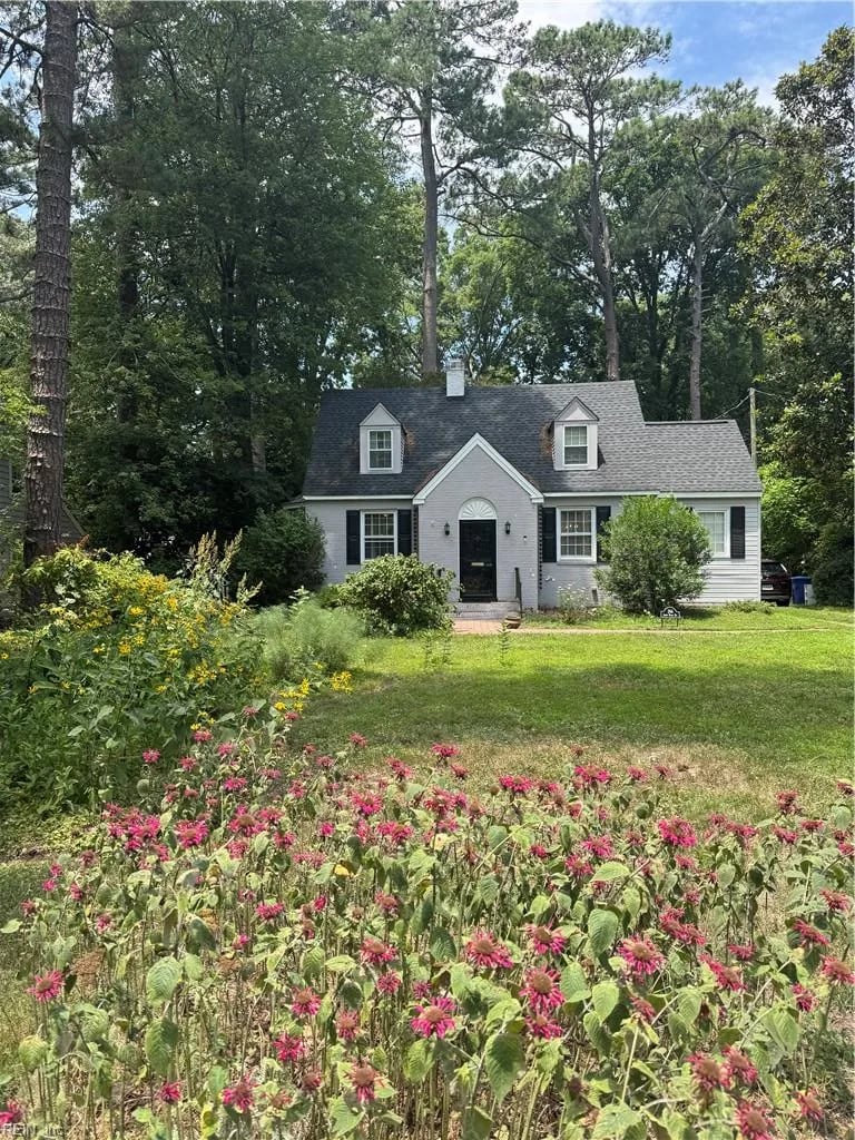 264 James River Drive DR, NEWPORT NEWS VA 23601