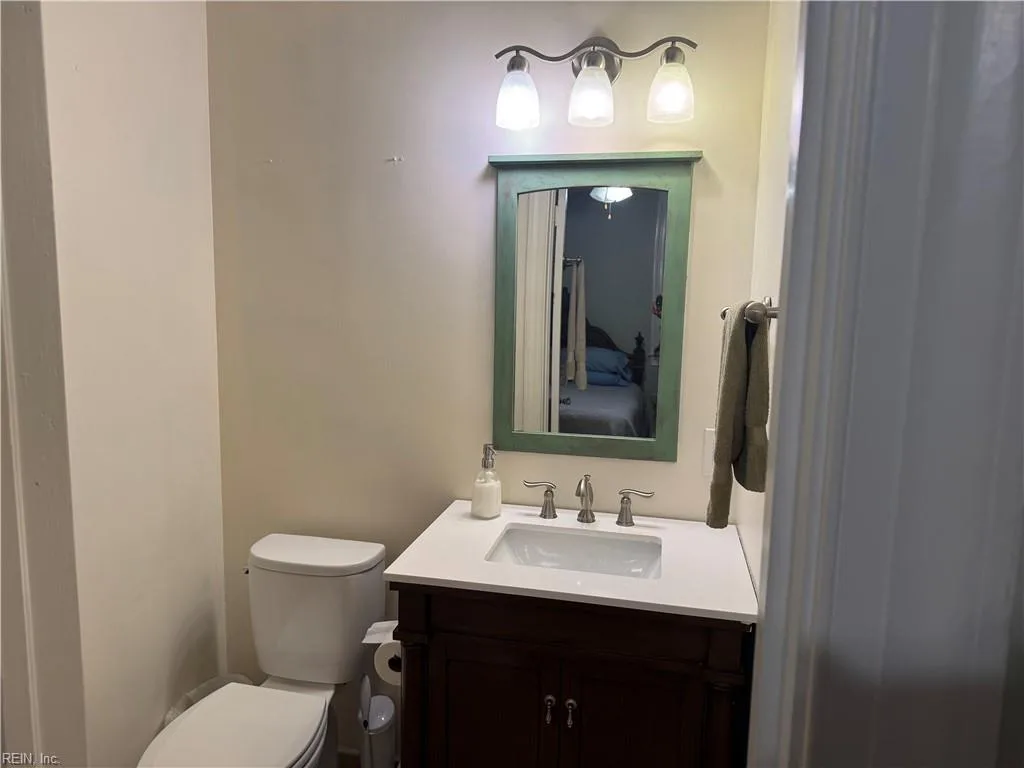 264 James River Drive DR, NEWPORT NEWS VA 23601 - Photo 5