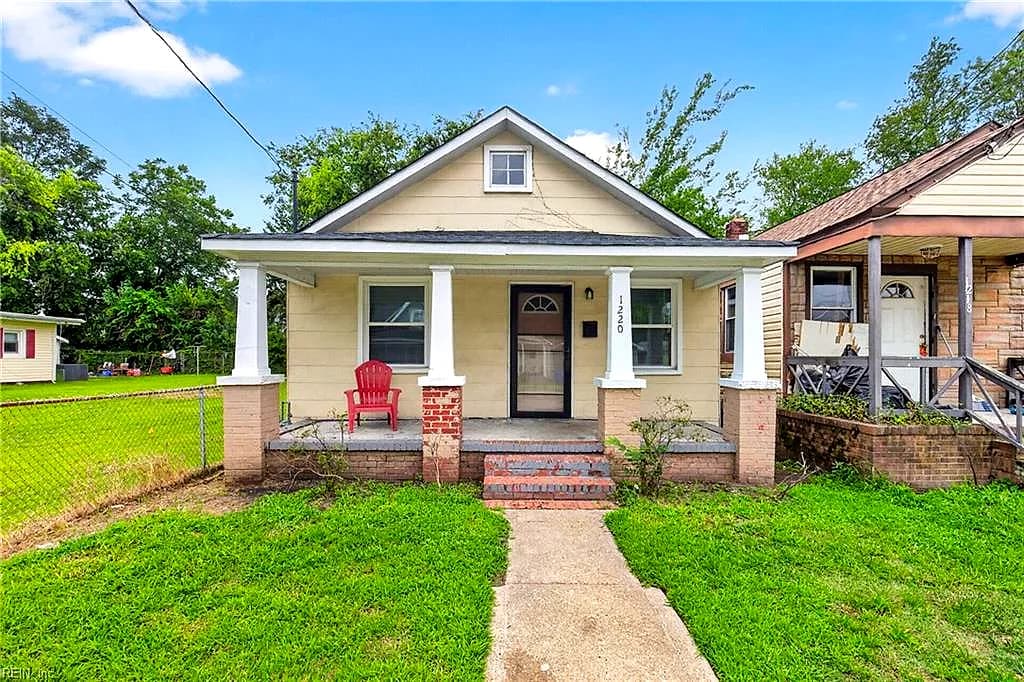 1220 32nd ST, NEWPORT NEWS VA 23607 - Photo 3