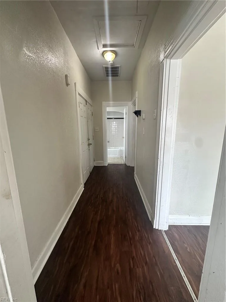 710 Dinwiddie ST, PORTSMOUTH VA 23704 - Photo 3
