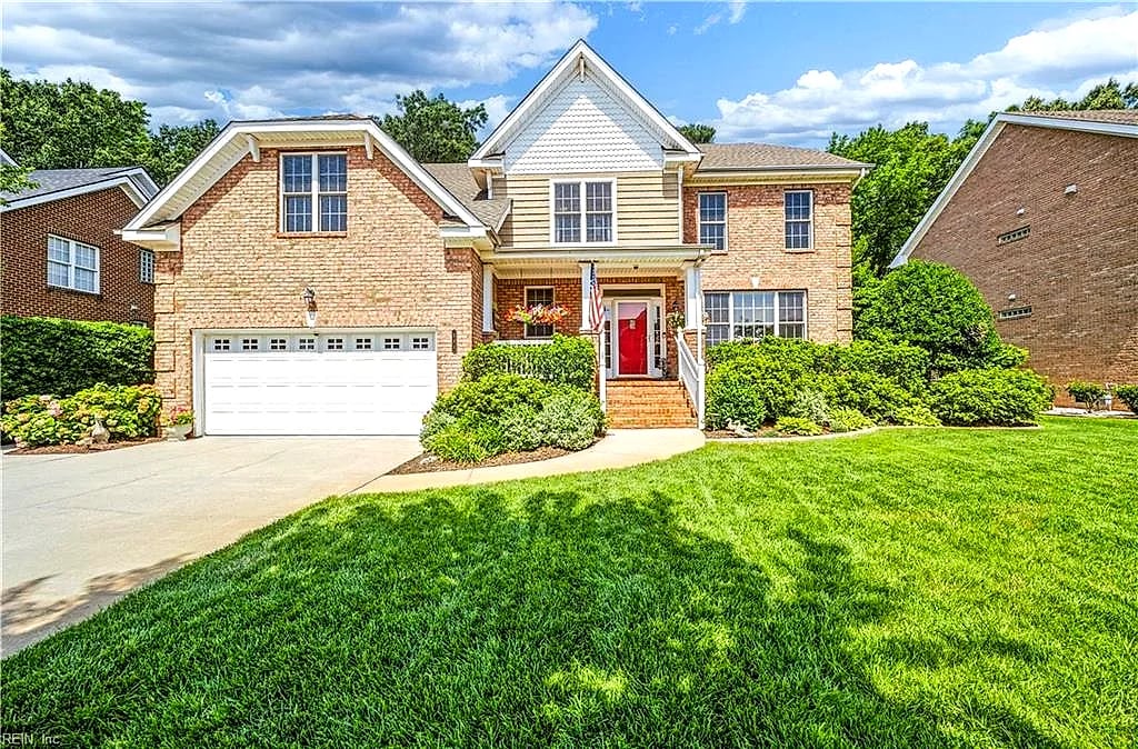 581 Hunts Pointe DR, VIRGINIA BEACH VA 23464