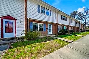 406 Savage DR #C, NEWPORT NEWS VA 23602 - Main photo