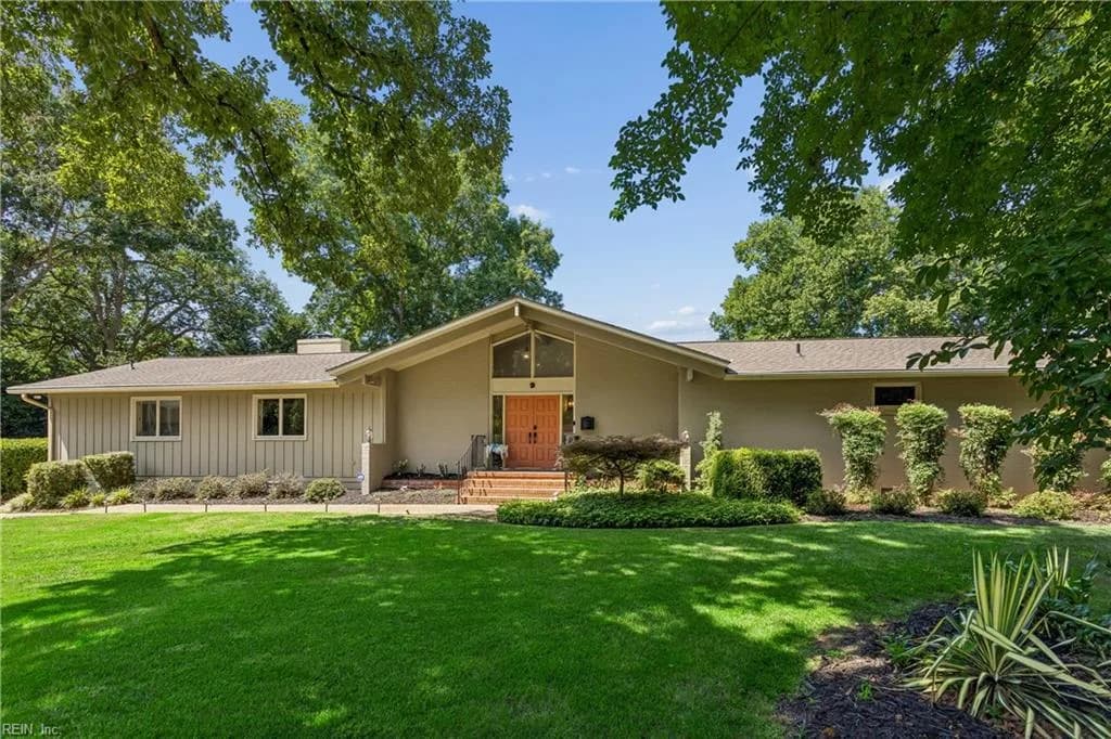 9 Lookout CIR, NEWPORTNEWS VA 23606 - Main photo