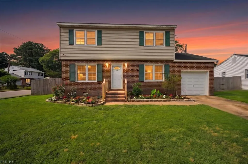 58 Hall RD, HAMPTON VA 23664