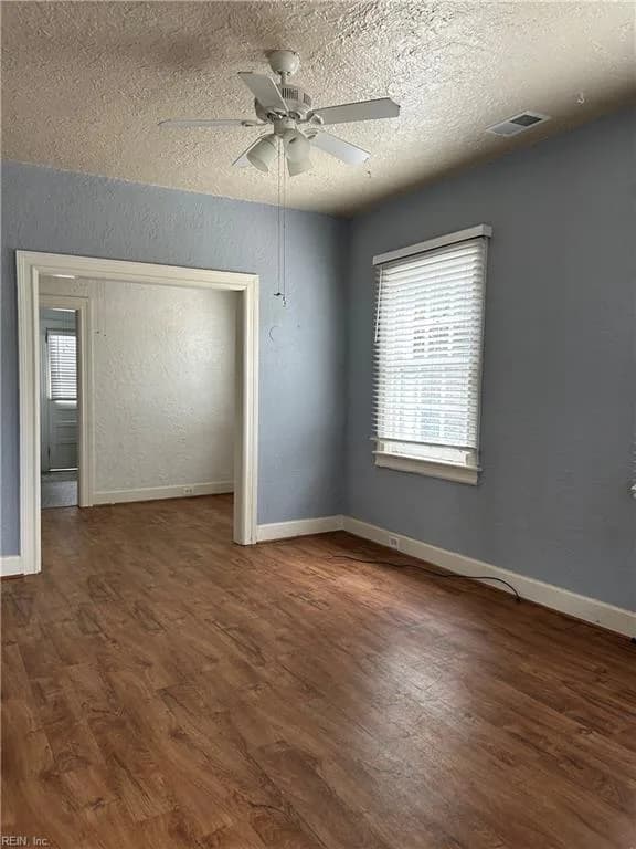 1368 E Ocean View AVE, NORFOLK VA 23503 - Photo 5