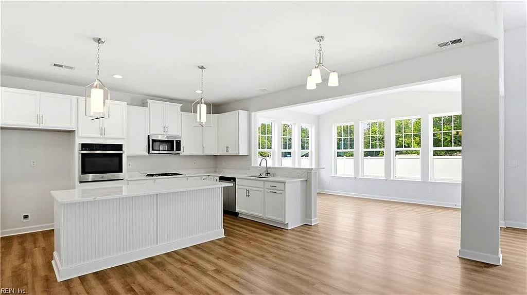 6033 Sam Callis CIR, SUFFOLK VA 23435