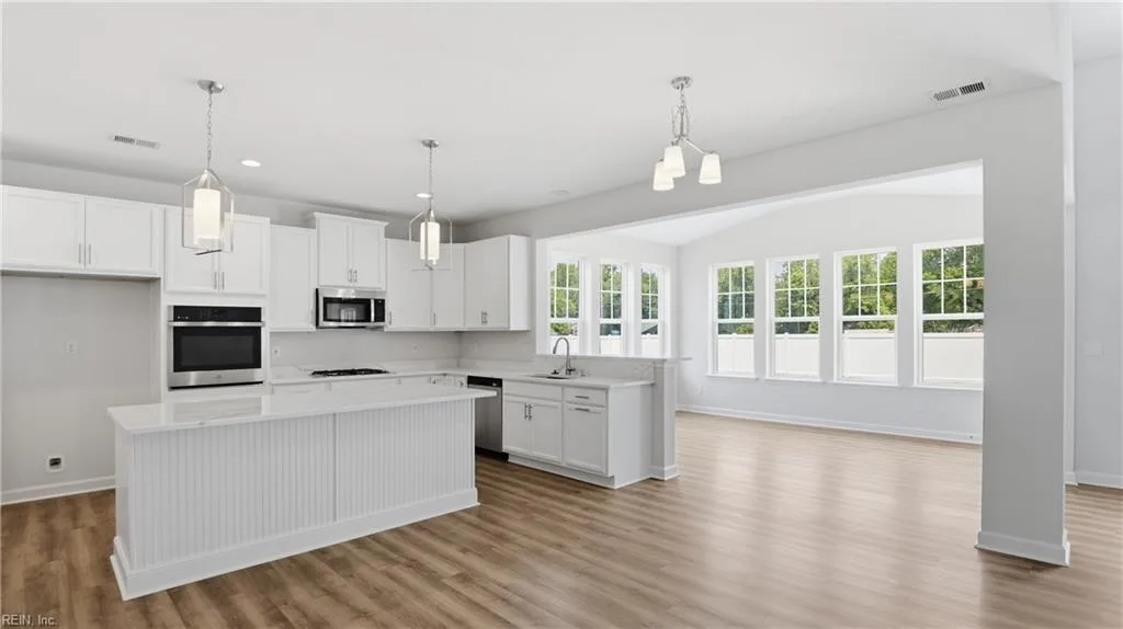 6033 Sam Callis CIR, SUFFOLK VA 23435