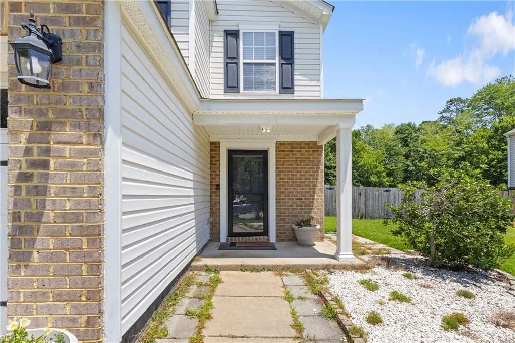 7396 Jeanne DR, GLOUCESTER VA 23061 - Photo 5