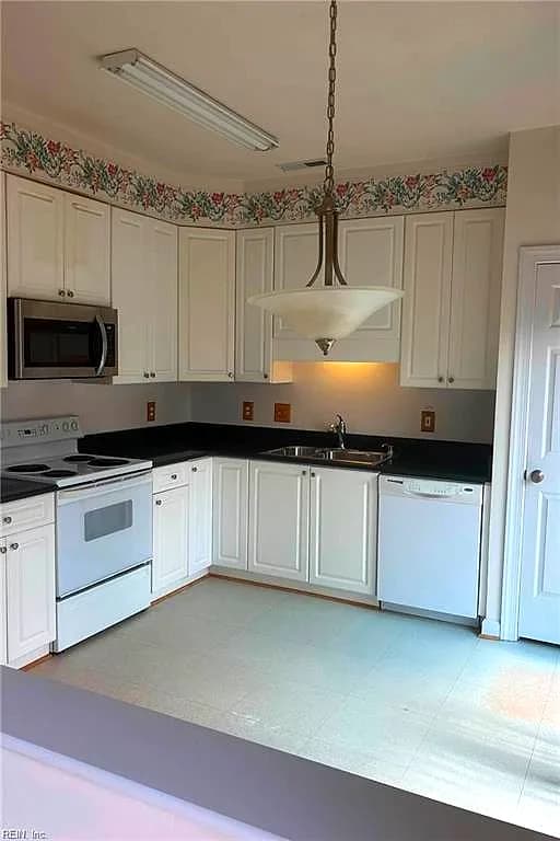 5325 Village Square Court CT, VIRGINIA BEACH VA 23455 - Photo 5