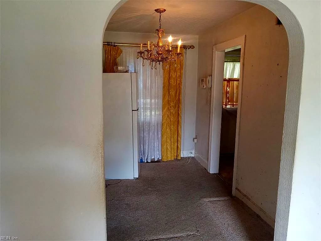 418 Alleghany RD, HAMPTON VA 23661 - Photo 5