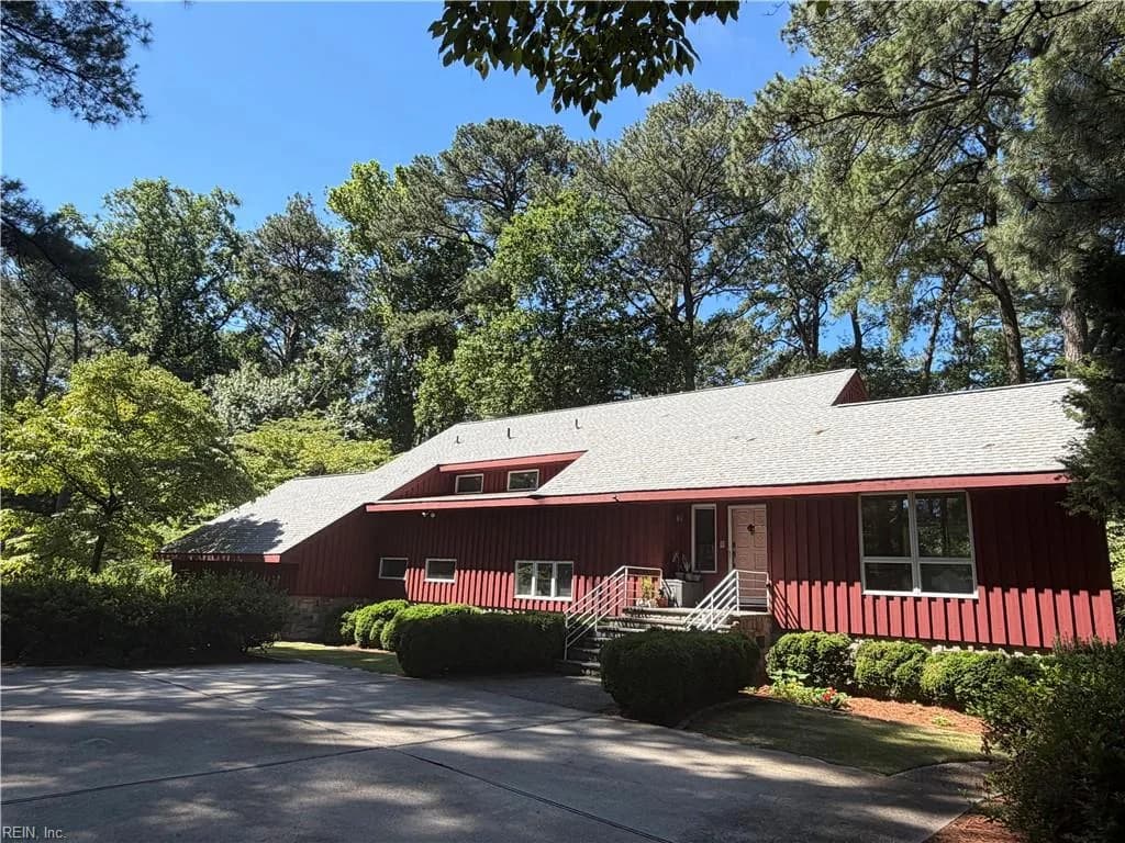 1701 N River Road RD, VIRGINIABEACH VA 23454 - Main photo