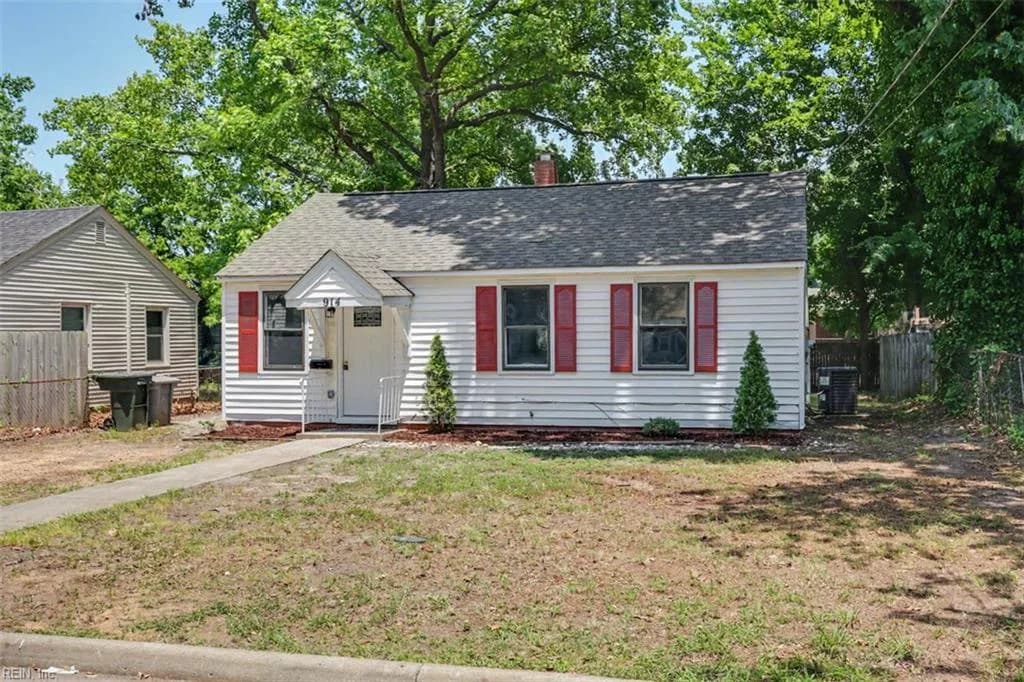 914 Ridgeway AVE, HAMPTON VA 23661 - Photo 4