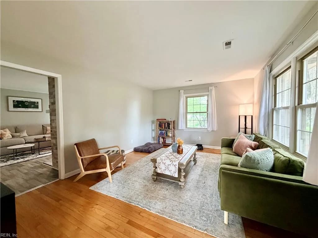 346 W McGinnis CIR, NORFOLK VA 23502 - Photo 5