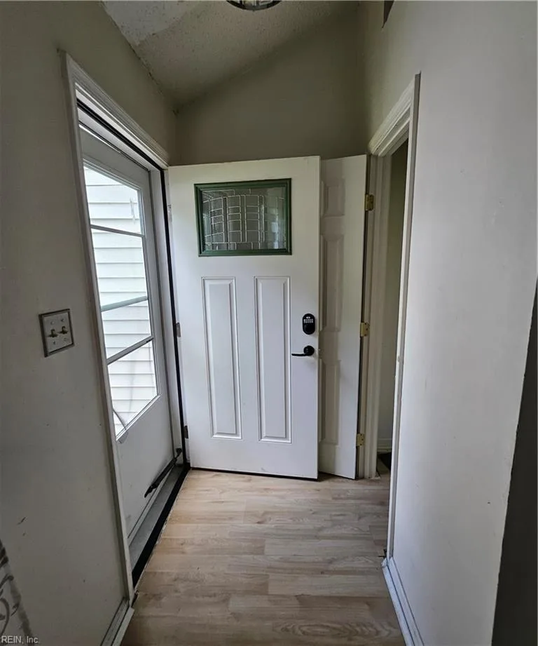 1236 Damyien ARCH, CHESAPEAKE VA 23320 - Photo 5