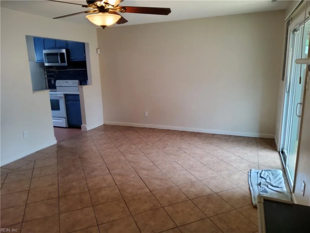 3624 Windmill DR, VIRGINIA BEACH VA 23453 - Photo 5