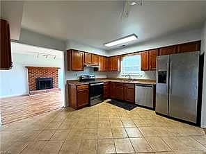 2005 Falls Church CT, VIRGINIA BEACH VA 23464 - Main photo