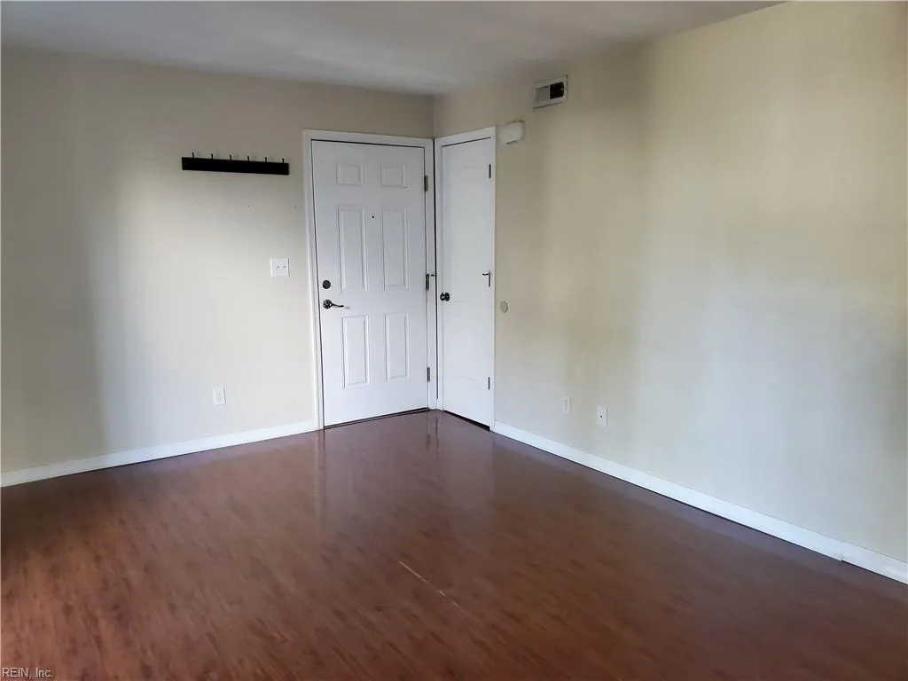 1518 Chela AVE #B1, NORFOLK VA 23503 - Photo 4